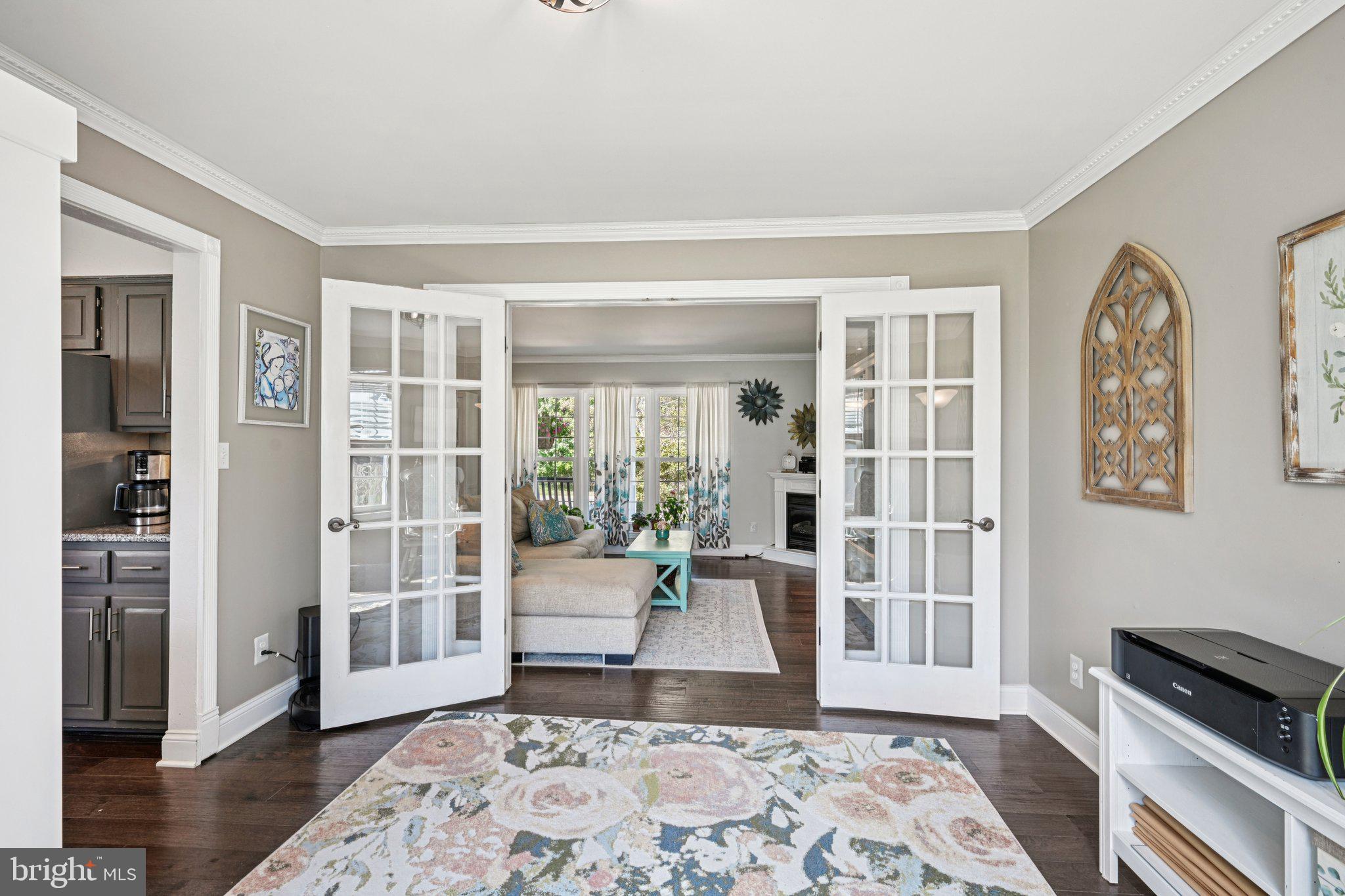 39 Willow Ridge Road Marlton, NJ 08053 - Photo 19 of 43 a living room with furniture and a window