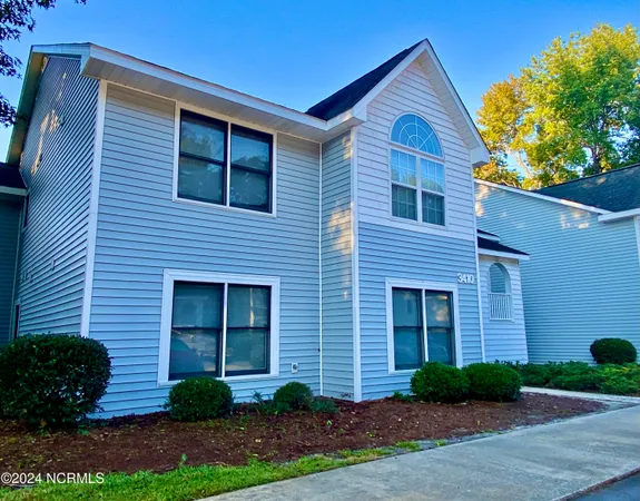 $900 | 3412 Evans Street, Unit B, Greenville, NC 27834