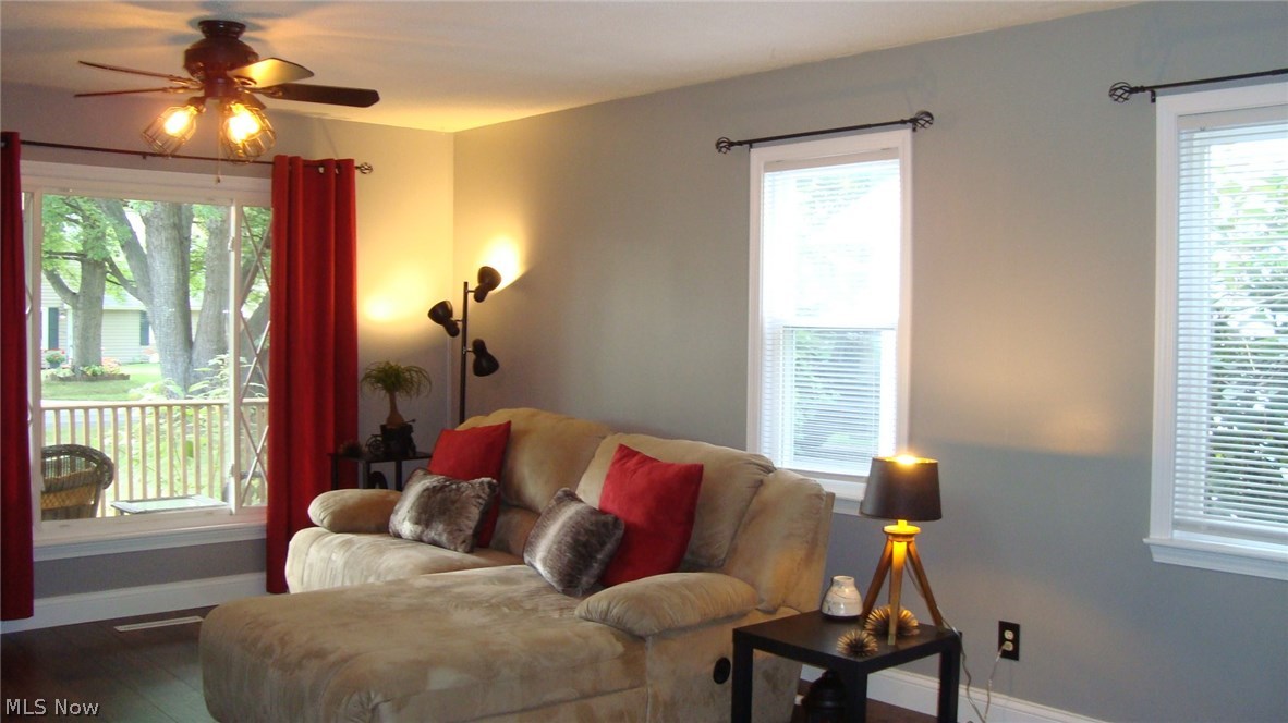 4921 Orchard Road Mentor, OH 44060 - Photo 4 of 19 Gallery Image 4