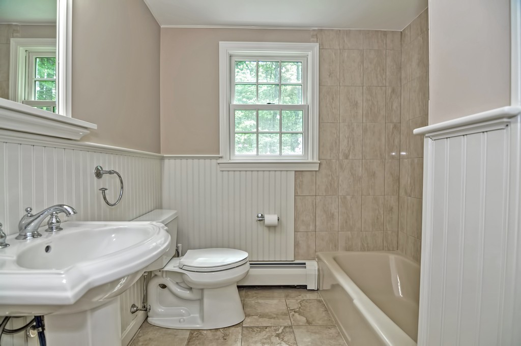 65 Page Brook Road Carlisle, MA 01741 - Photo 18 of 29 Gallery Image 18
