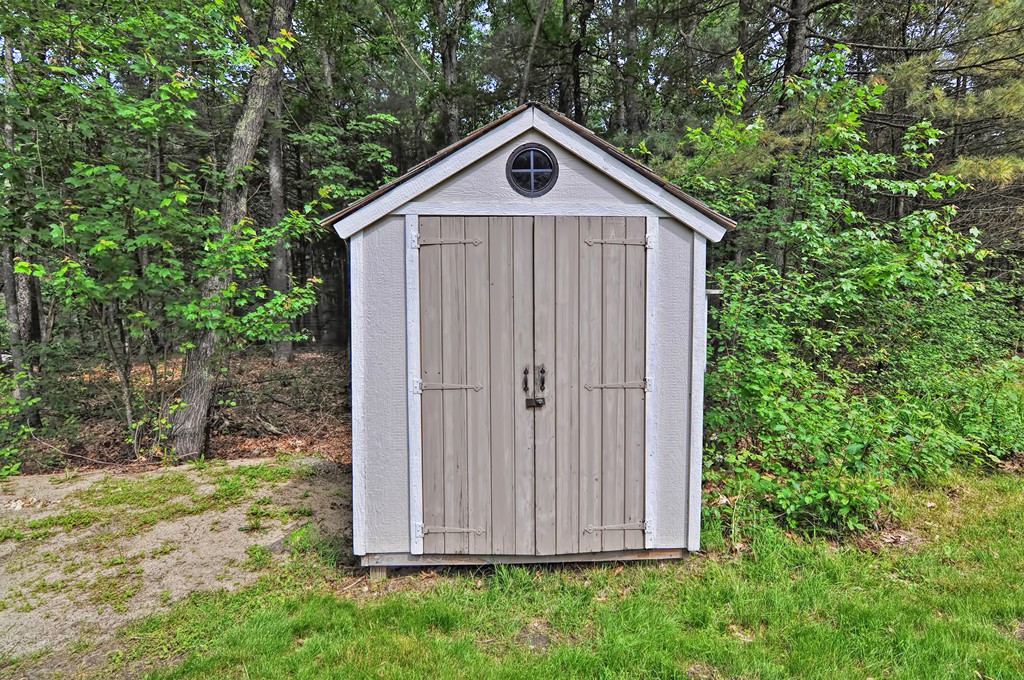 65 Page Brook Road Carlisle, MA 01741 - Photo 29 of 29 Gallery Image 29