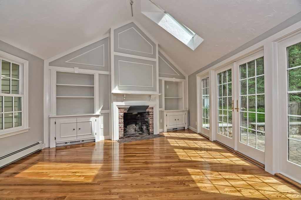 65 Page Brook Road Carlisle, MA 01741 - Photo 7 of 29 Gallery Image 7