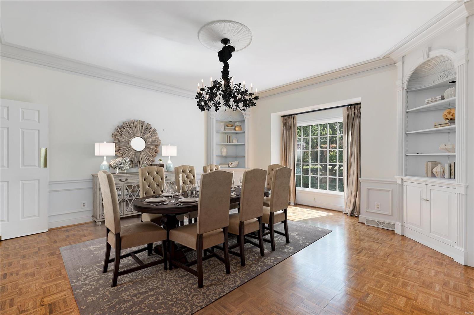9 Woodbridge Manor Road St. Louis, MO 63141 - Photo 12 of 28 Gallery Image 12