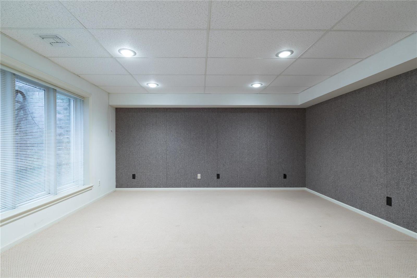 9 Woodbridge Manor Road St. Louis, MO 63141 - Photo 25 of 28 Gallery Image 25