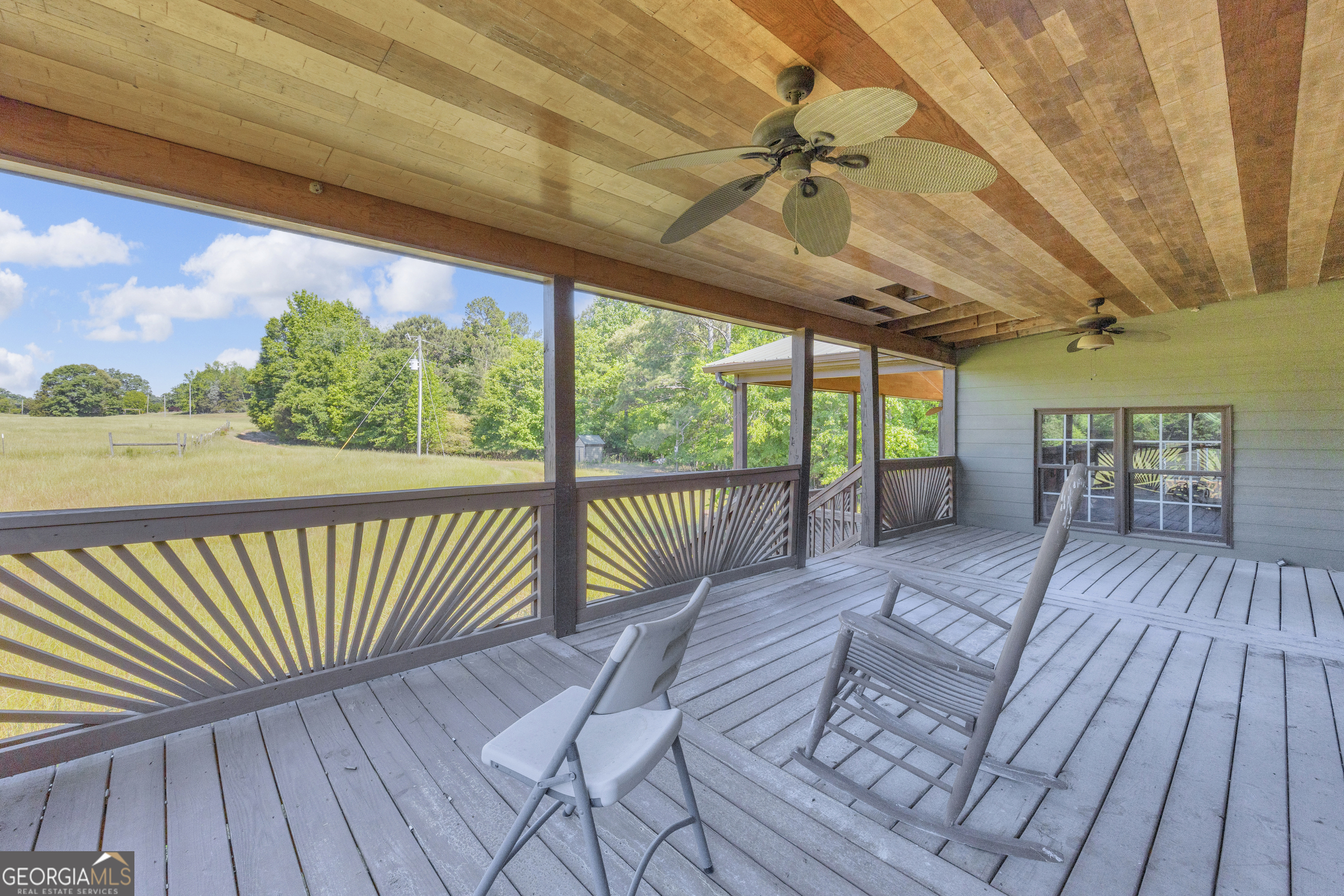 1641 Churchwell Rd Union Point Union Point, GA 30669 - Photo 31 of 48 a view of balcony with wooden floor