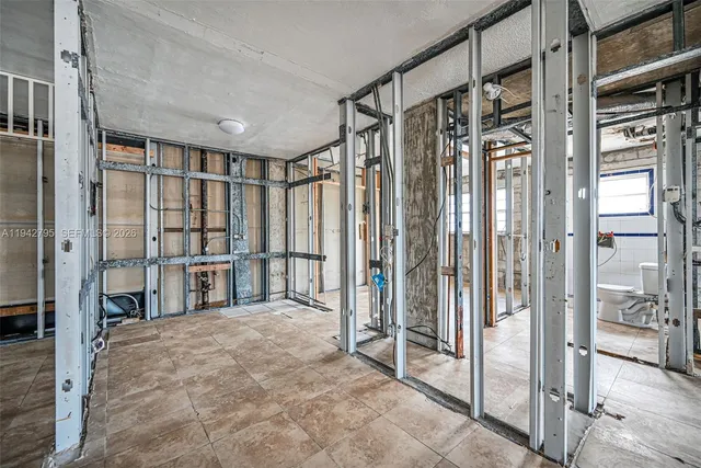 $170,000 | 3640 Northwest 9th Street, Unit 401, Miami, FL 33125