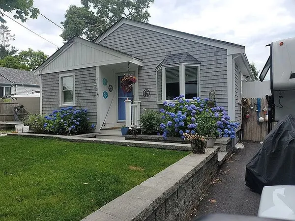 $549,900 | 13 Monack Road, Wareham, MA 02532