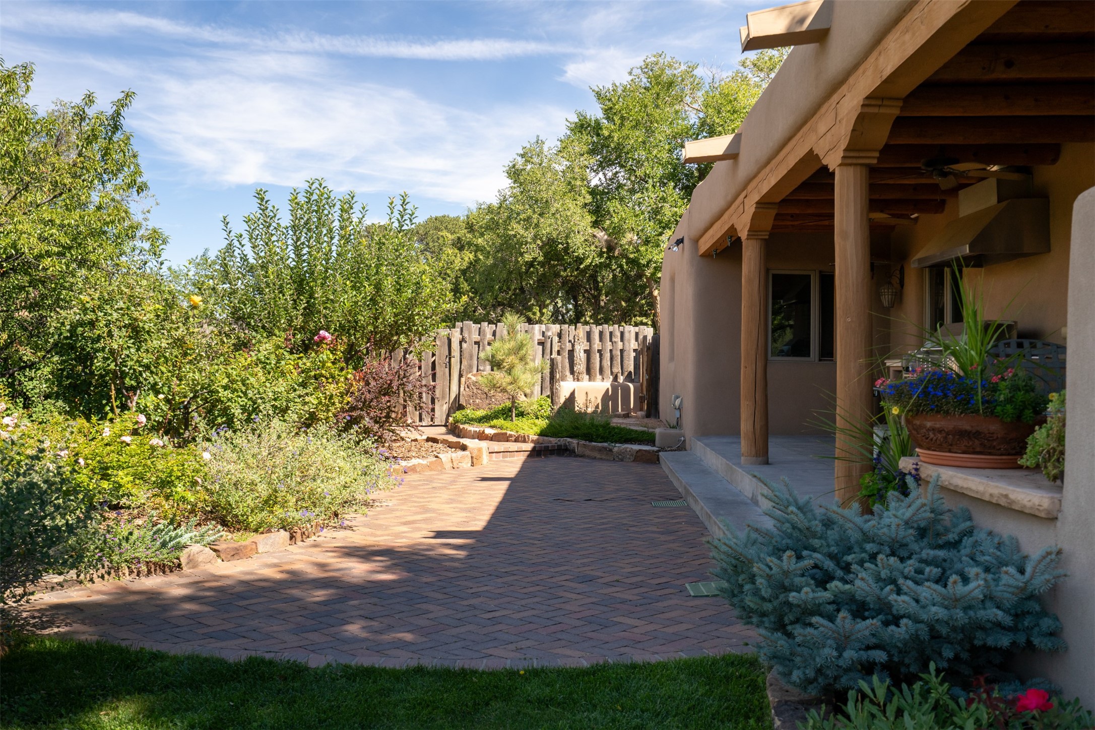 1314 Madrid Road Santa Fe, NM 87505 - Photo 49 of 74