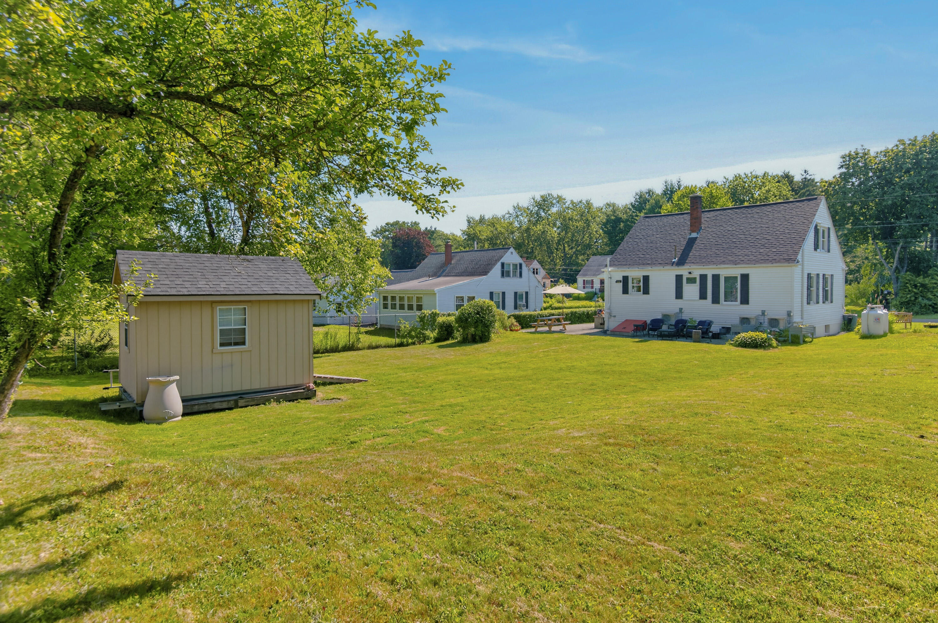 147 Rowe Avenue Portland, ME 04102 - Photo 4 of 29 9_147 Rowe Ave_Morneau Studios