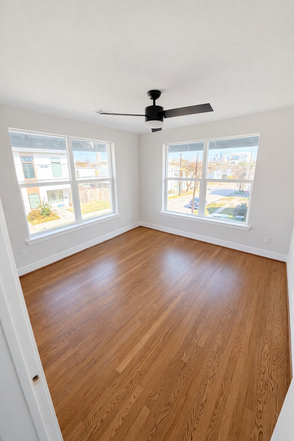 2001 Brun Street, Unit 4 Houston, TX 77019 - Photo 7 of 10