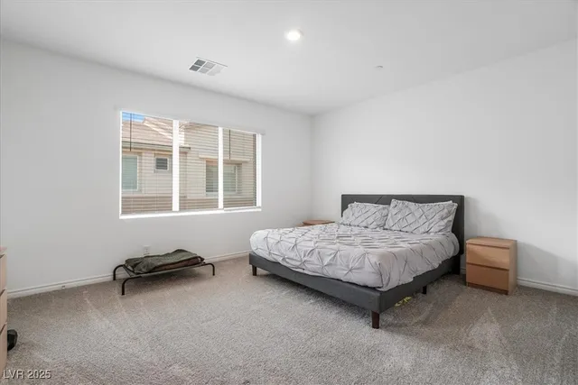 $2,000 | 1529 Eva Crossing Place, Henderson, NV 89002