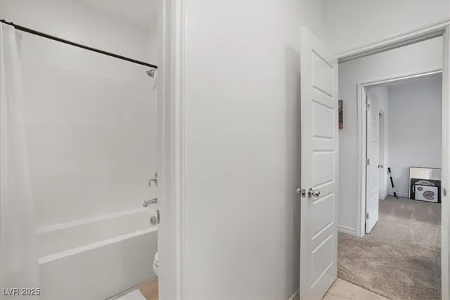 $2,000 | 1529 Eva Crossing Place, Henderson, NV 89002