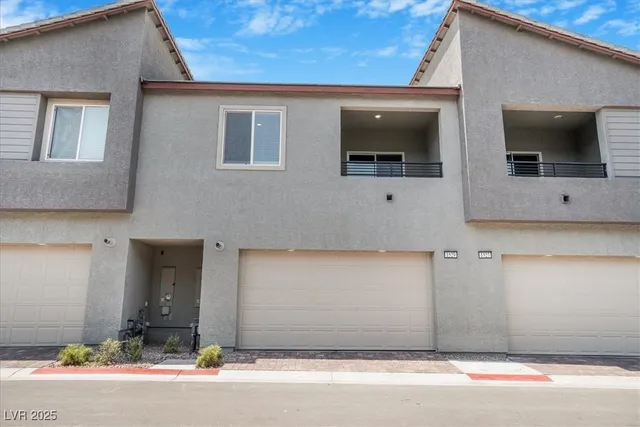 $2,000 | 1529 Eva Crossing Place, Henderson, NV 89002
