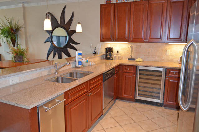 4851 Main Street, Unit 616 Orange Beach, AL 36561 - Photo 2 of 25 Kitchen