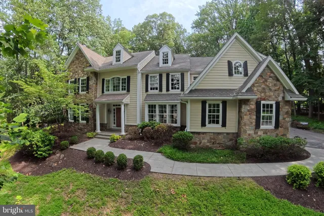 $1,600,000 | 60 Pugh Road, Wayne, PA 19087