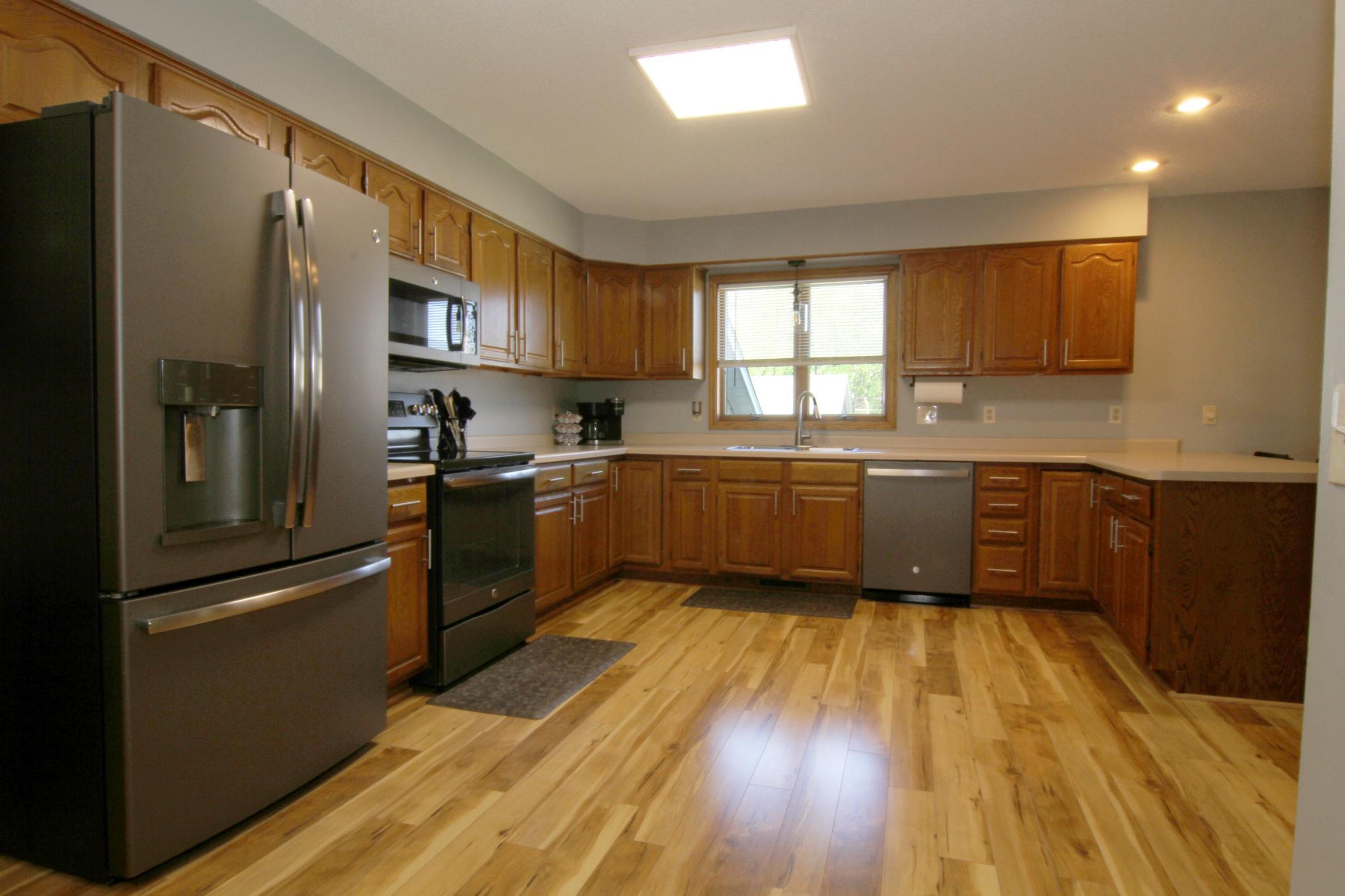 7818 Davidson Court Inver Grove Heights, MN 55076 - Photo 6 of 41