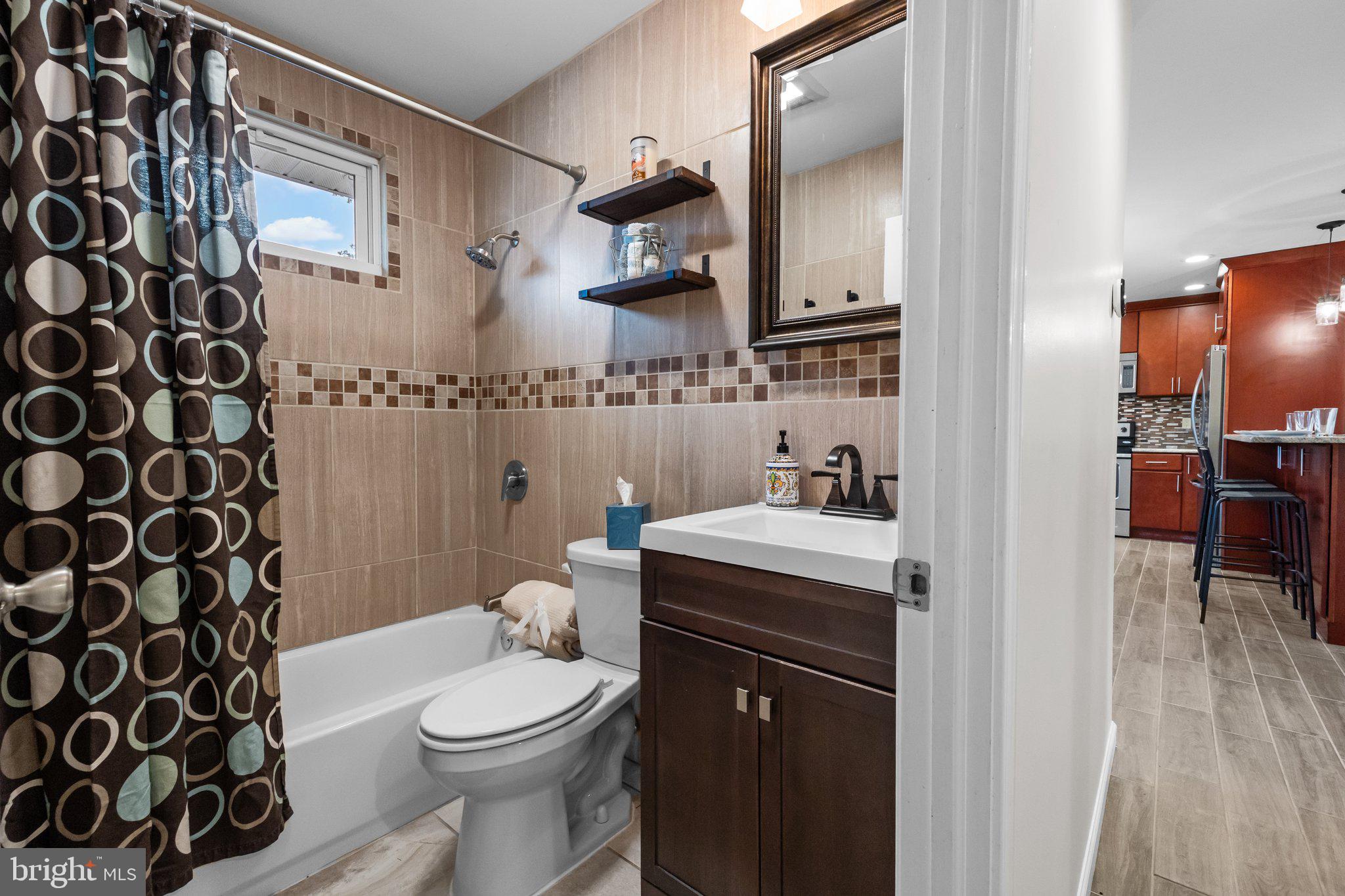 64 Valley Road Levittown, PA 19057 - Photo 18 of 32 Gallery Image 18