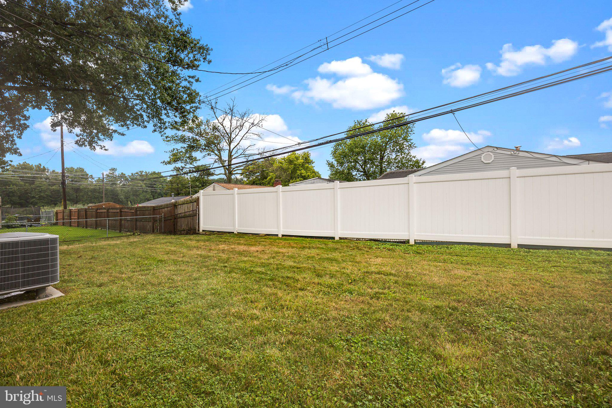 64 Valley Road Levittown, PA 19057 - Photo 27 of 32 Gallery Image 27
