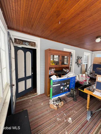 $99,000 | 18 Carey Avenue, Hoosick Falls, NY 12090