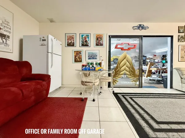 $995,000 | 1213 West Broward Street, Lantana, FL 33462
