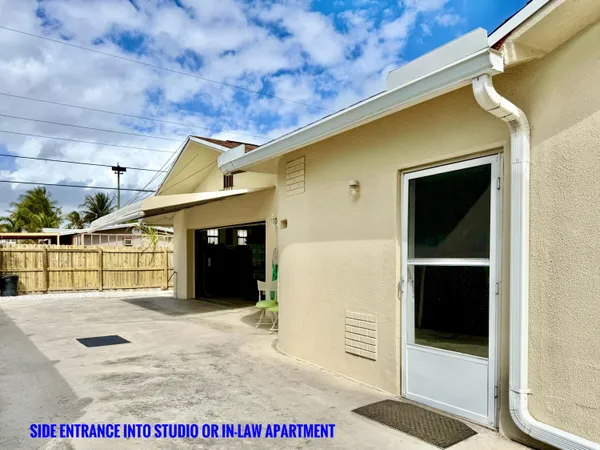 $995,000 | 1213 West Broward Street, Lantana, FL 33462