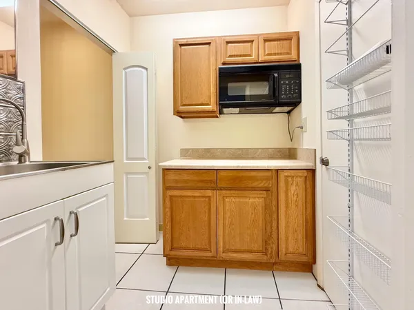 $995,000 | 1213 West Broward Street, Lantana, FL 33462