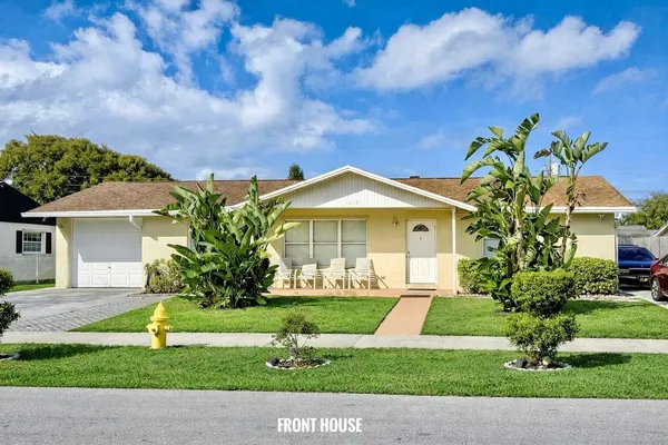 $995,000 | 1213 West Broward Street, Lantana, FL 33462