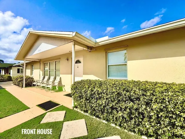 $995,000 | 1213 West Broward Street, Lantana, FL 33462