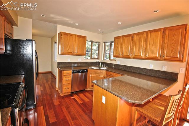 2155 Springcrest Road Colorado Springs, CO 80920 - Photo 12 of 34