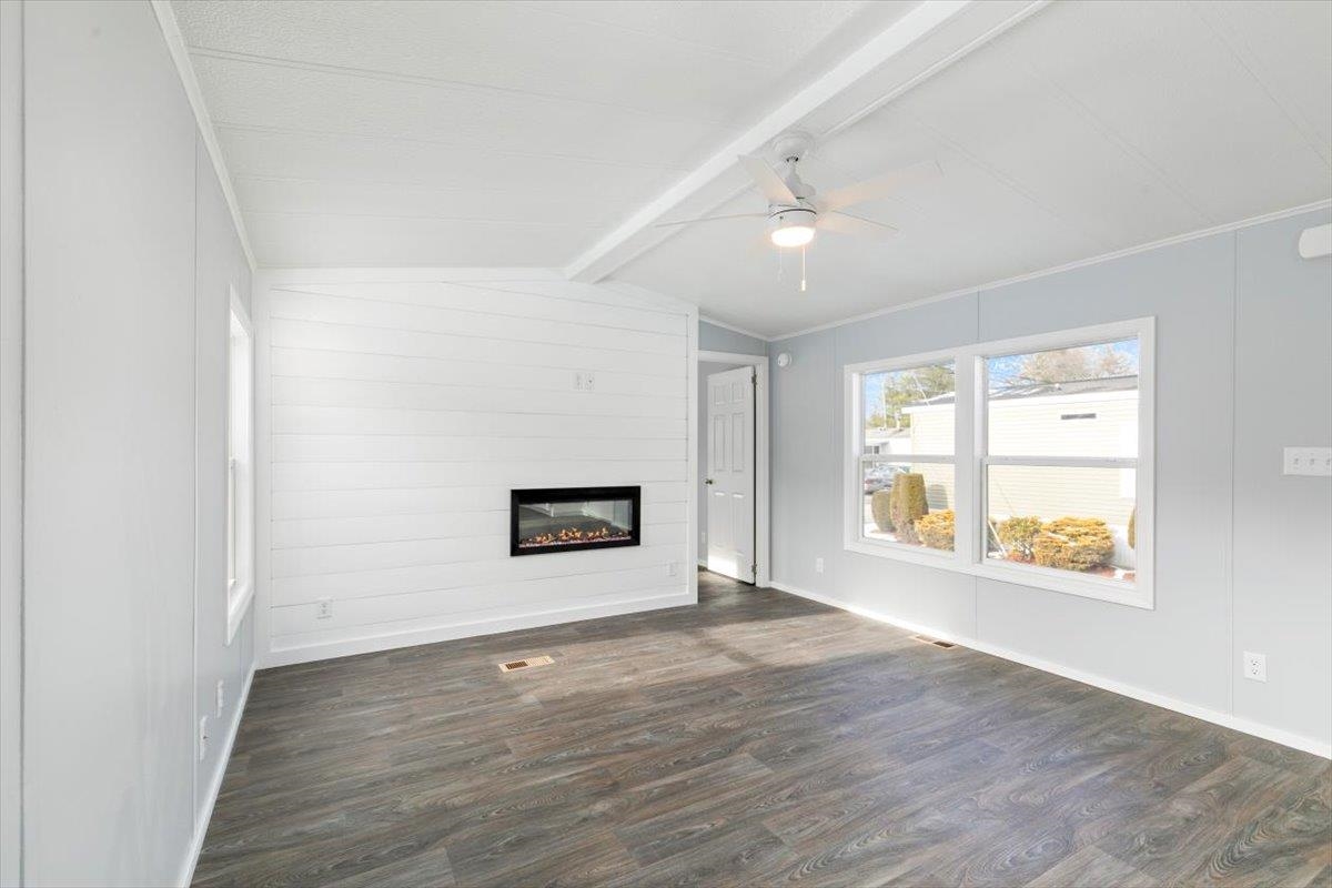 29 Lowell Road, Unit 37 Salem, NH 03079 - Photo 6 of 25