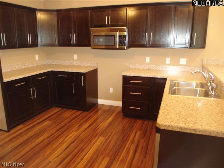 8146 Bellflower Road Mentor, OH 44060 - Photo 5 of 22 Gallery Image 5