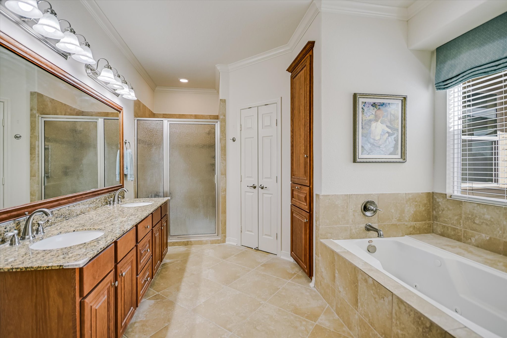 130 Cave Springs Road Wimberley, TX 78676 - Photo 19 of 35 Main Bathroom