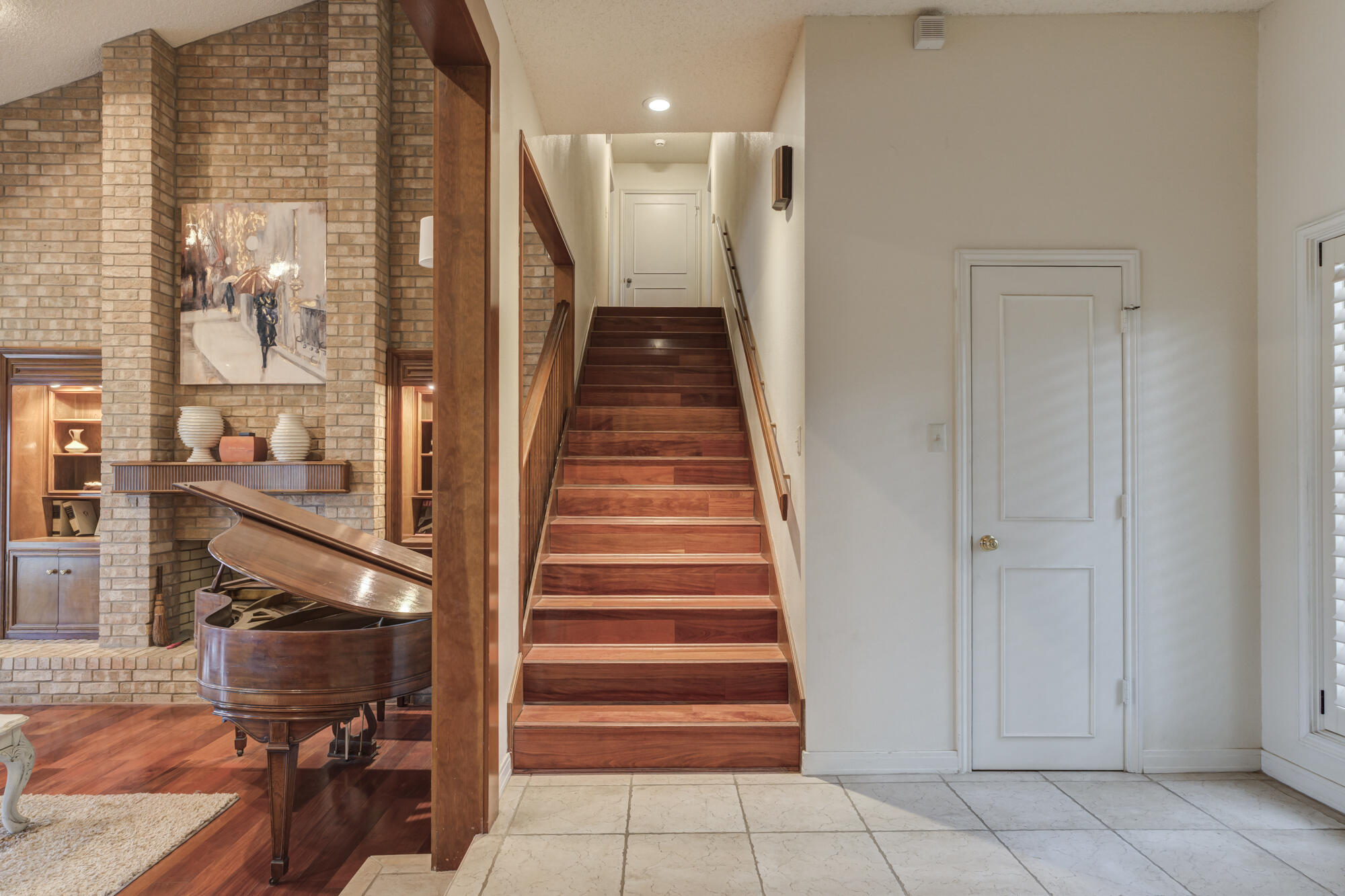 4405 89th Street Lubbock, TX 79424 - Photo 13 of 71 a view of entryway and hall with wooden floor