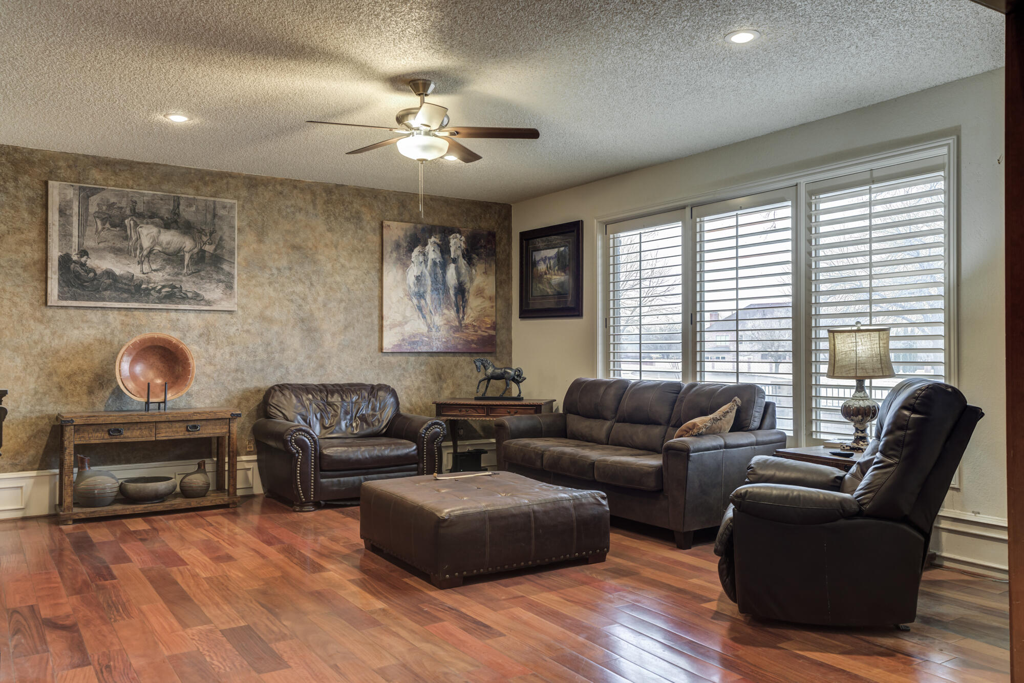 4405 89th Street Lubbock, TX 79424 - Photo 32 of 71 a living room with furniture and a large window