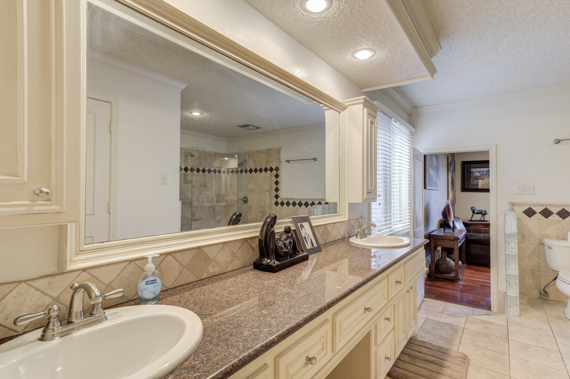 4405 89th Street Lubbock, TX 79424 - Photo 58 of 71 4405-89th-St_Lubbock-TX_13_Bathroom-2