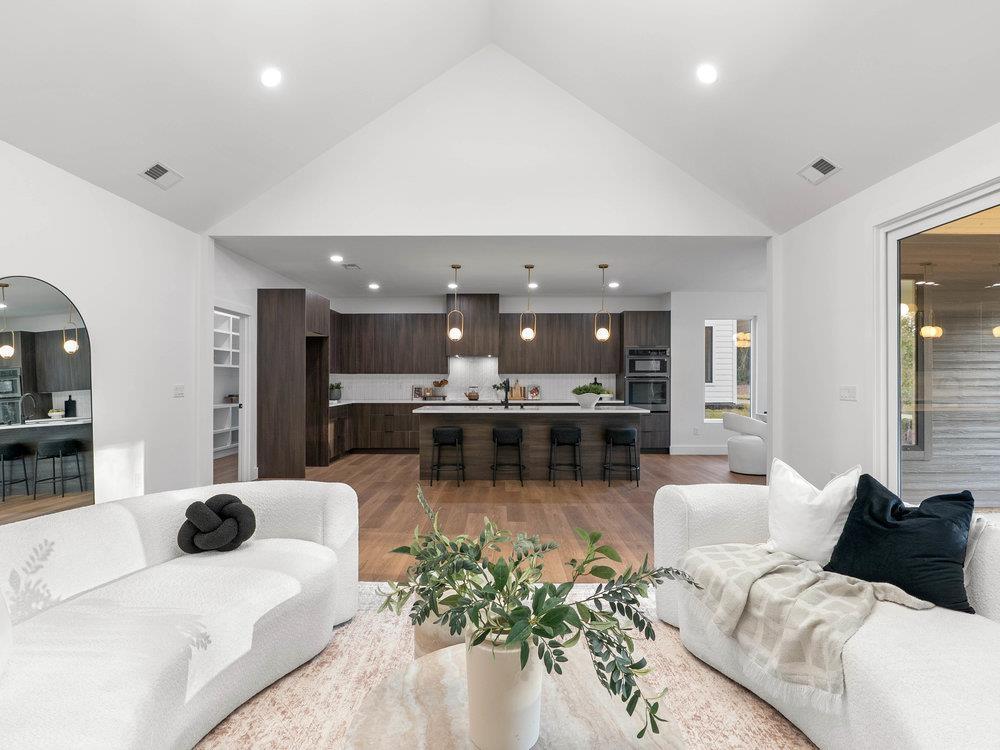 2032 Blessed Drive Inman, SC 29349 - Photo 4 of 50