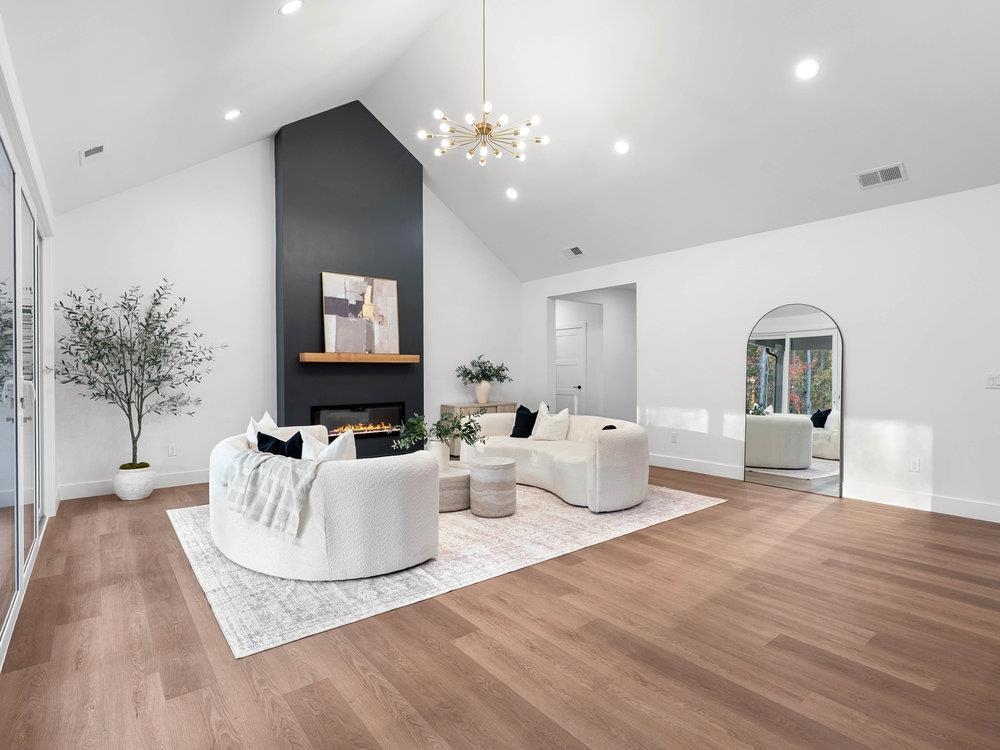 2032 Blessed Drive Inman, SC 29349 - Photo 7 of 50