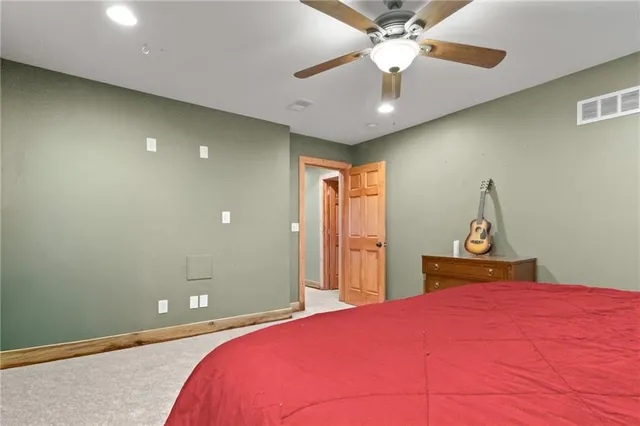 $790,000 | 95 M Street, Lake Lotawana, MO 64086