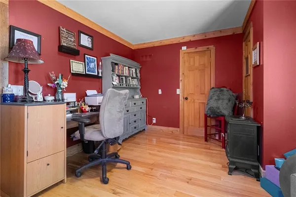 $825,000 | 95 M Street, Lake Lotawana, MO 64086