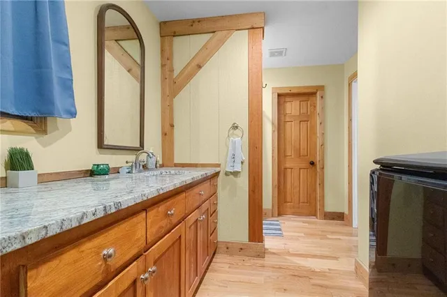 $790,000 | 95 M Street, Lake Lotawana, MO 64086