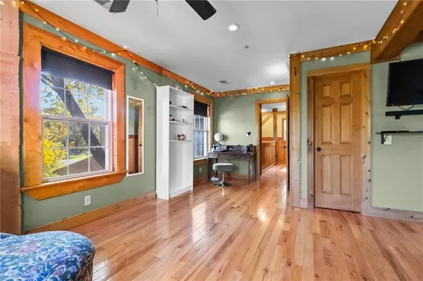 $825,000 | 95 M Street, Lake Lotawana, MO 64086