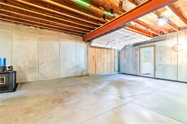 $825,000 | 95 M Street, Lake Lotawana, MO 64086