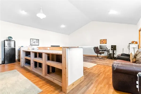 $825,000 | 95 M Street, Lake Lotawana, MO 64086