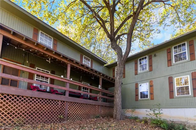 $790,000 | 95 M Street, Lake Lotawana, MO 64086