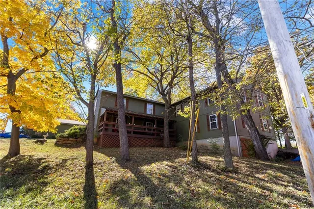 $790,000 | 95 M Street, Lake Lotawana, MO 64086