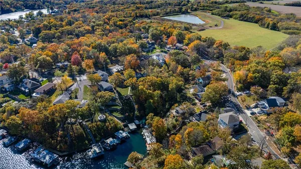 $825,000 | 95 M Street, Lake Lotawana, MO 64086