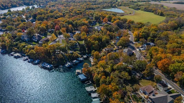 $790,000 | 95 M Street, Lake Lotawana, MO 64086