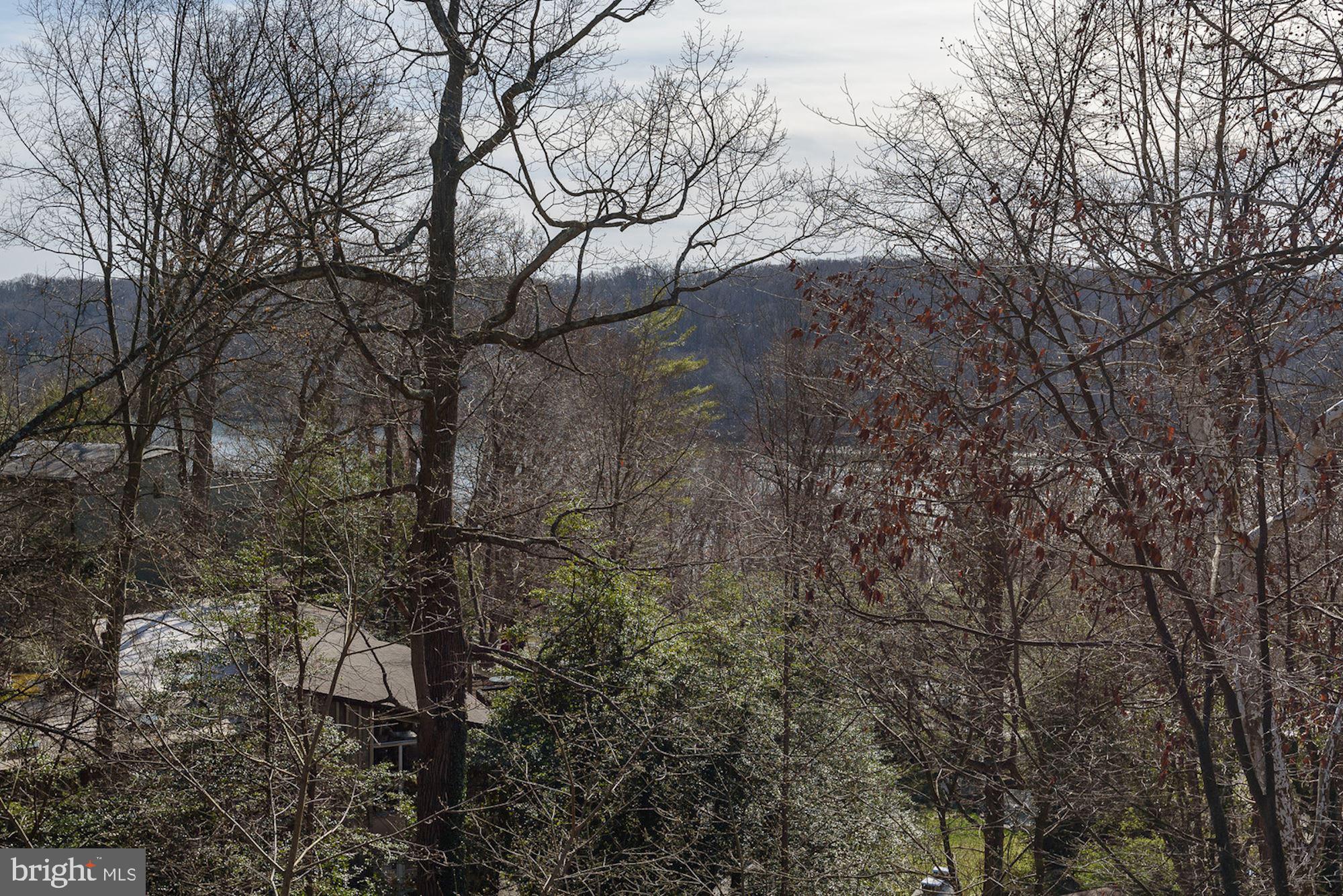 5202 Wyoming Road Bethesda, MD 20816 - Photo 37 of 40 Potomac River Views