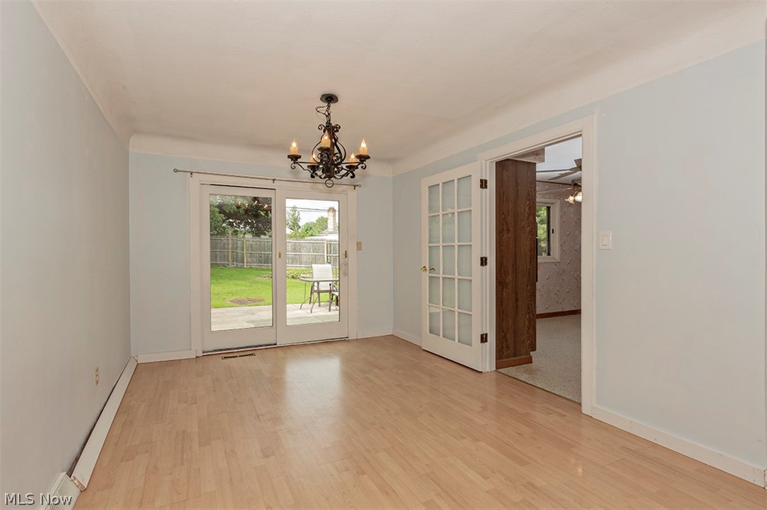 2038 Hansford Road Cleveland, OH 44124 - Photo 9 of 34 Gallery Image 9