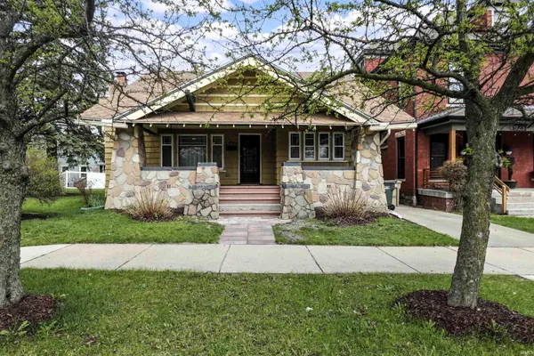 $299,900 | 929 West Colfax Avenue, South Bend, IN 46601
